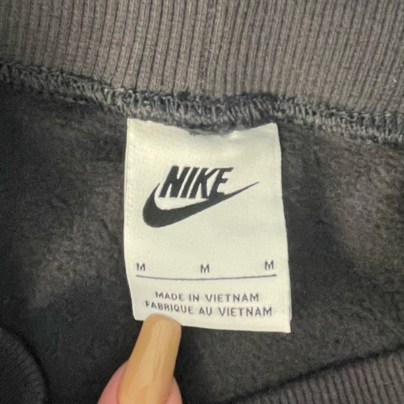 Nike Wide-Leg Track Pants • Black with White Piping • Women’s M - Picture 3 of 6